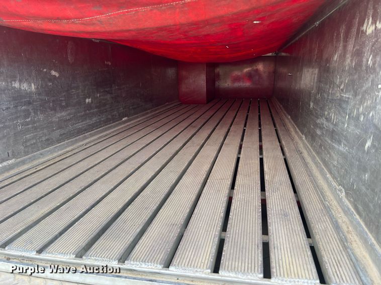 image for item NA9121 1985 Mack CF686FC  pumper fire truck