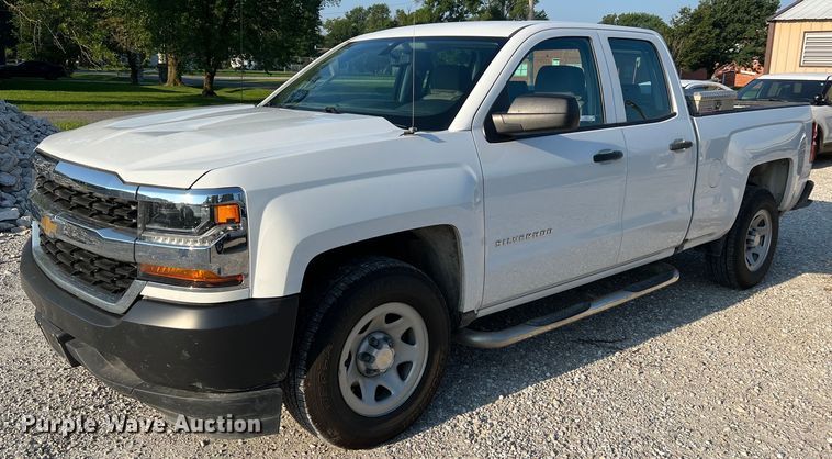 image for item NA9127 2017 Chevrolet Silverado 1500  Double Cab pickup truck