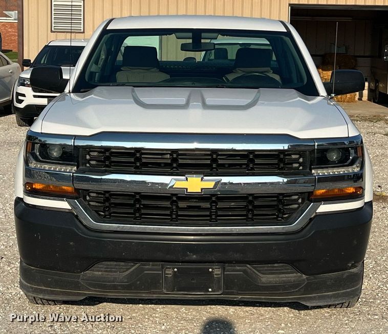 image for item NA9127 2017 Chevrolet Silverado 1500  Double Cab pickup truck