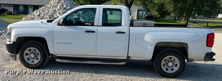 image for item NA9127 2017 Chevrolet Silverado 1500  Double Cab pickup truck