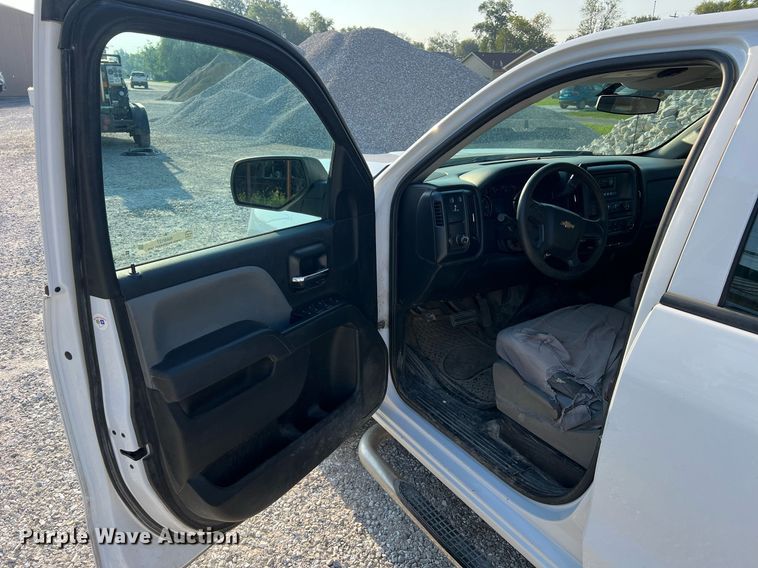 image for item NA9127 2017 Chevrolet Silverado 1500  Double Cab pickup truck