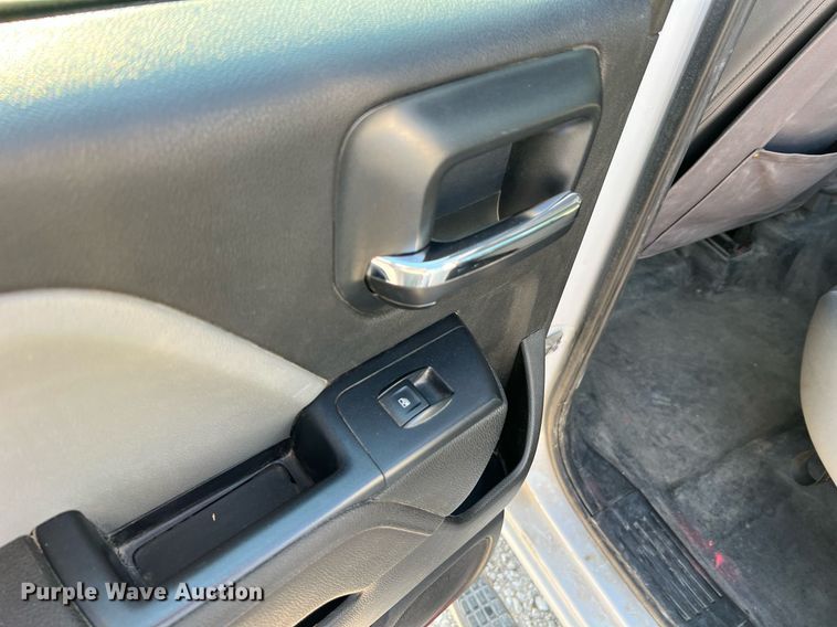 image for item NA9127 2017 Chevrolet Silverado 1500  Double Cab pickup truck