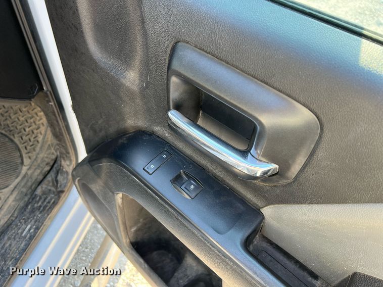 image for item NA9127 2017 Chevrolet Silverado 1500  Double Cab pickup truck