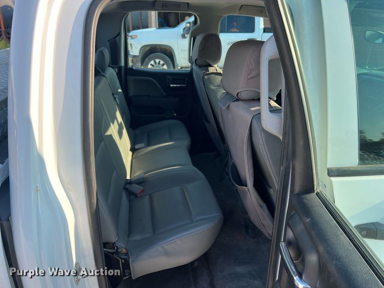 image for item NA9127 2017 Chevrolet Silverado 1500  Double Cab pickup truck