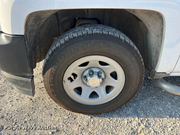 image for item NA9127 2017 Chevrolet Silverado 1500  Double Cab pickup truck