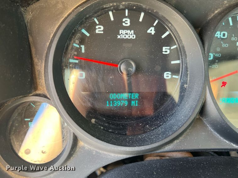 image for item NA9130 2013 Chevrolet Silverado 1500  Ext. Cab pickup truck