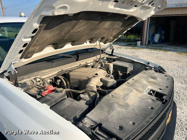 image for item NA9130 2013 Chevrolet Silverado 1500  Ext. Cab pickup truck