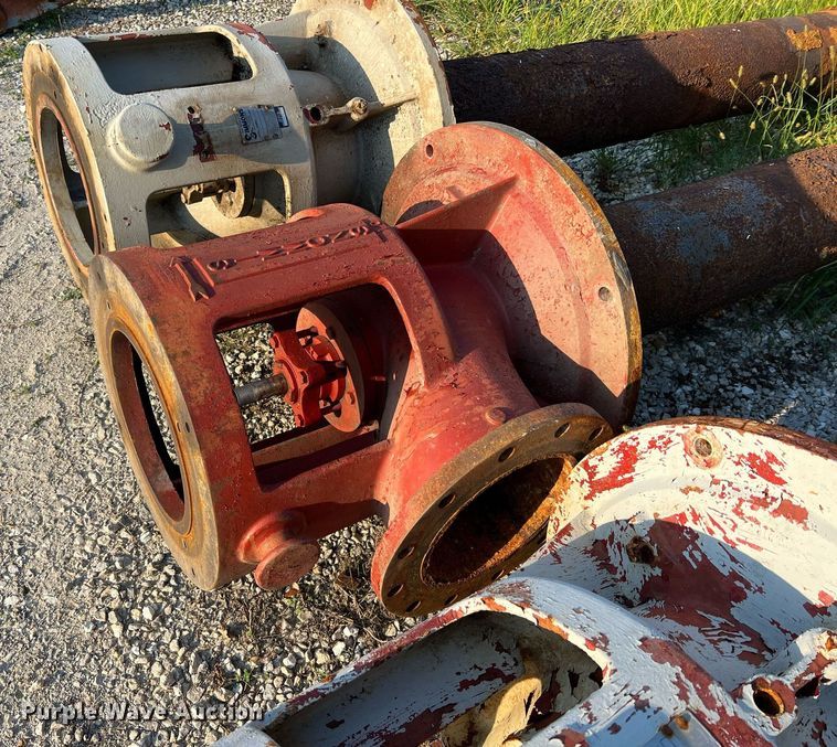 image for item NA9131 (4) simmons irrigation pumps