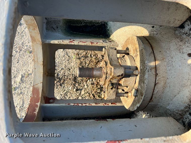 image for item NA9131 (4) simmons irrigation pumps