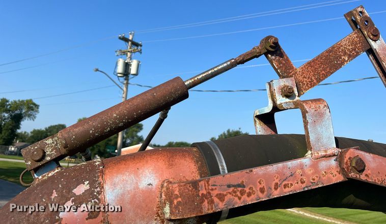 image for item NA9132 Betterbilt  pit agitator