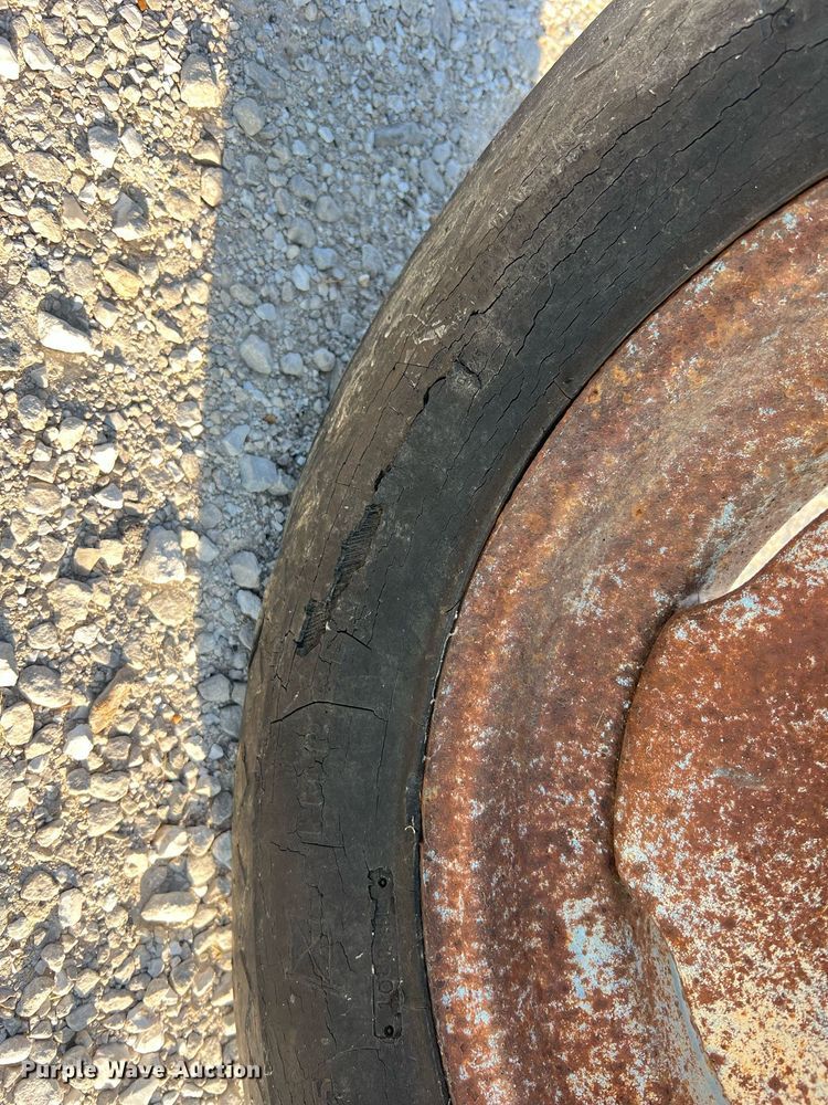 image for item NA9132 Betterbilt  pit agitator