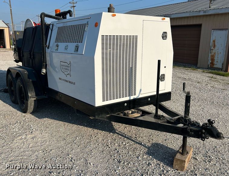image for item NA9135 2004 Sewer Equipment of America 747-FR2000  sewer jetter trailer