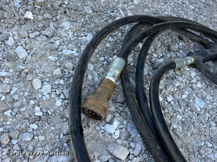 image for item NA9135 2004 Sewer Equipment of America 747-FR2000  sewer jetter trailer