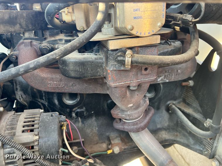 image for item NA9135 2004 Sewer Equipment of America 747-FR2000  sewer jetter trailer