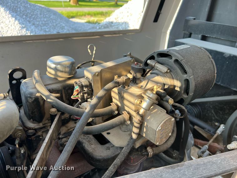 image for item NA9135 2004 Sewer Equipment of America 747-FR2000  sewer jetter trailer