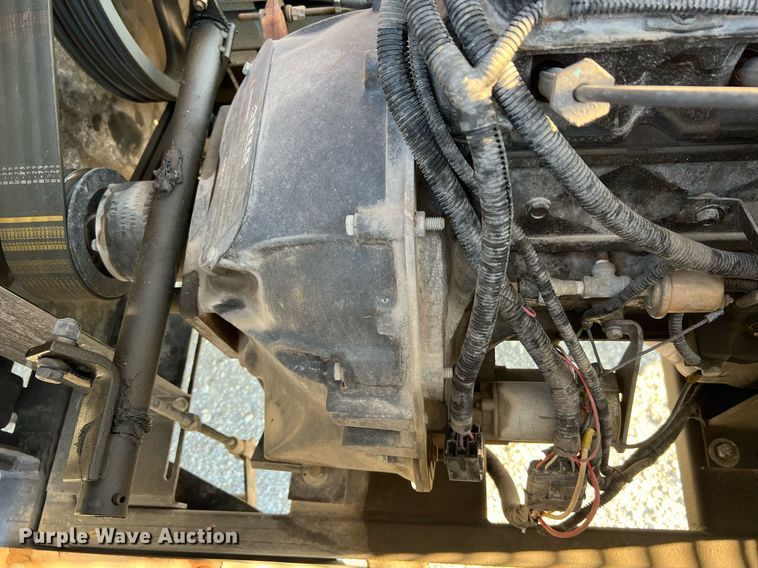 image for item NA9135 2004 Sewer Equipment of America 747-FR2000  sewer jetter trailer