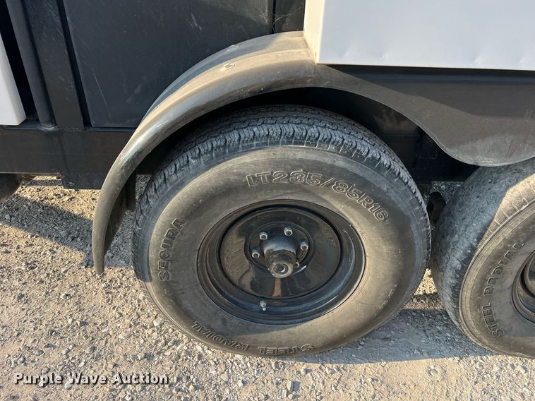 image for item NA9135 2004 Sewer Equipment of America 747-FR2000  sewer jetter trailer