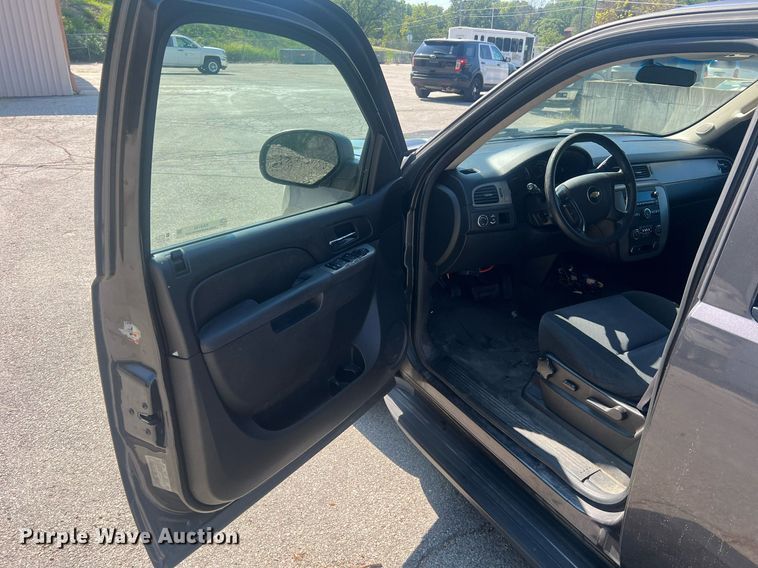 image for item NA9148 2011 Chevrolet Tahoe Police  SUV