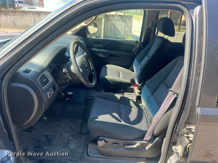 image for item NA9148 2011 Chevrolet Tahoe Police  SUV