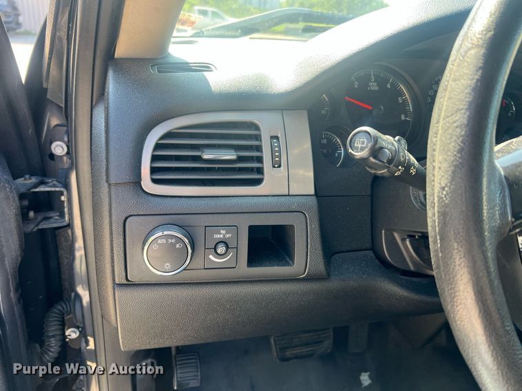 image for item NA9148 2011 Chevrolet Tahoe Police  SUV