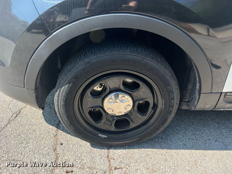 image for item NA9149 2015 Ford Explorer Police Interceptor  SUV