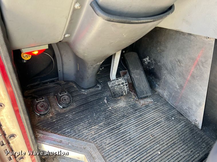 image for item NA9150 1999 American LaFrance Eagle  pumper fire truck