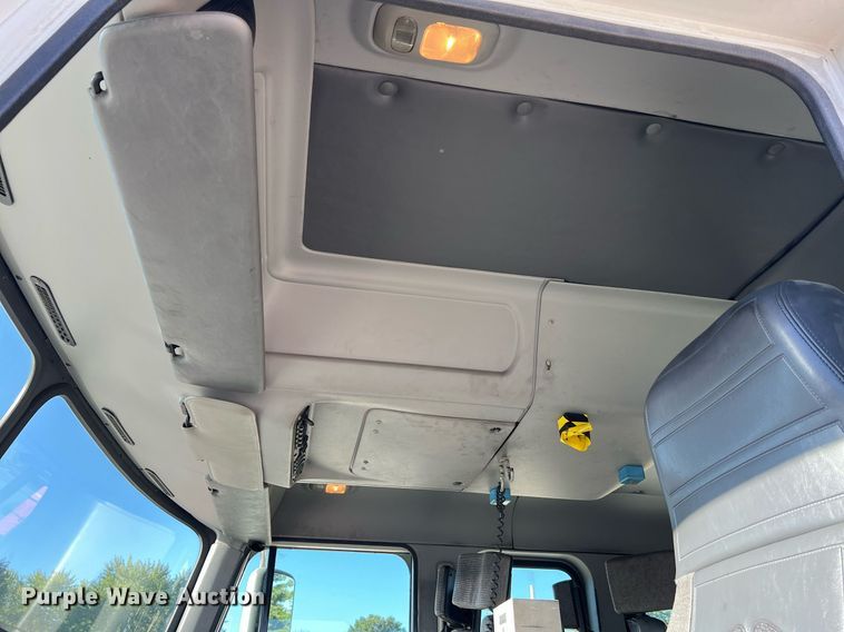 image for item NA9150 1999 American LaFrance Eagle  pumper fire truck