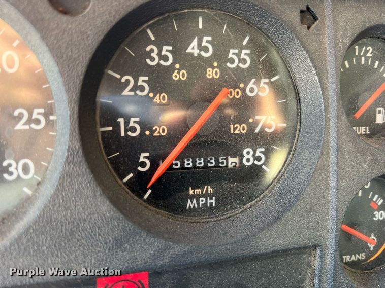 image for item NA9150 1999 American LaFrance Eagle  pumper fire truck