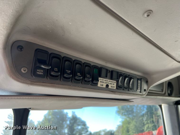 image for item NA9150 1999 American LaFrance Eagle  pumper fire truck