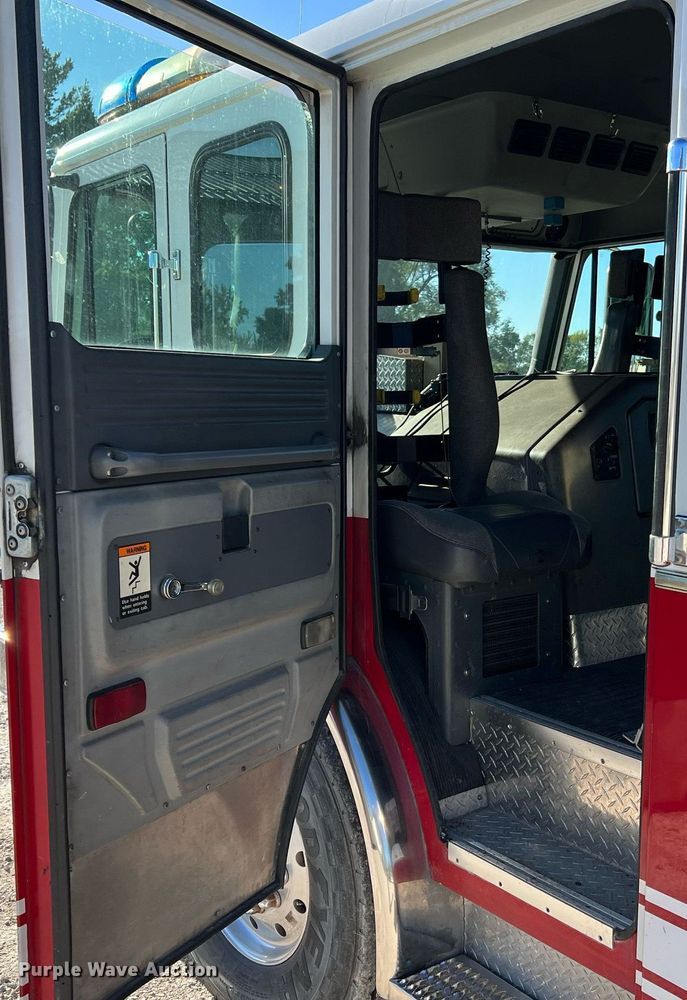 image for item NA9150 1999 American LaFrance Eagle  pumper fire truck