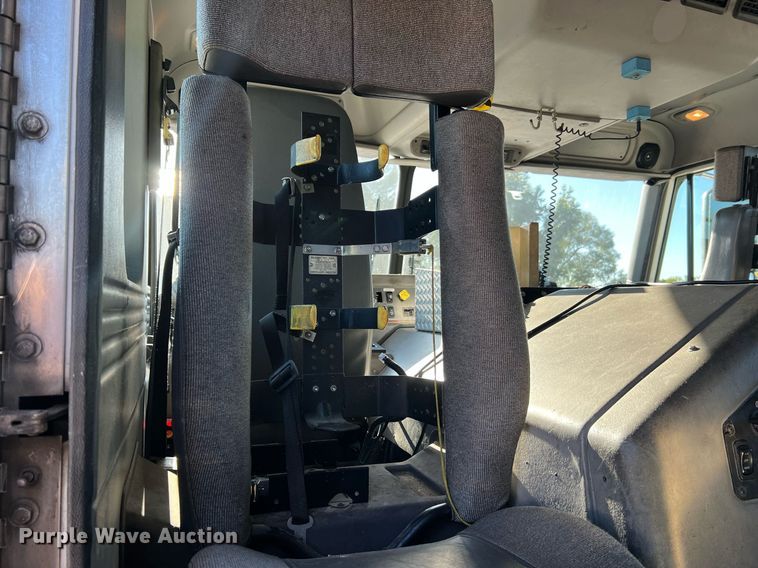 image for item NA9150 1999 American LaFrance Eagle  pumper fire truck