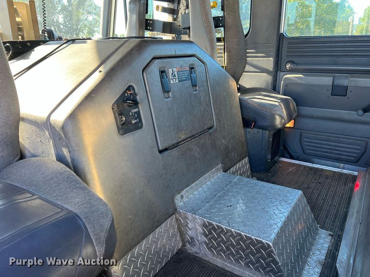 image for item NA9150 1999 American LaFrance Eagle  pumper fire truck