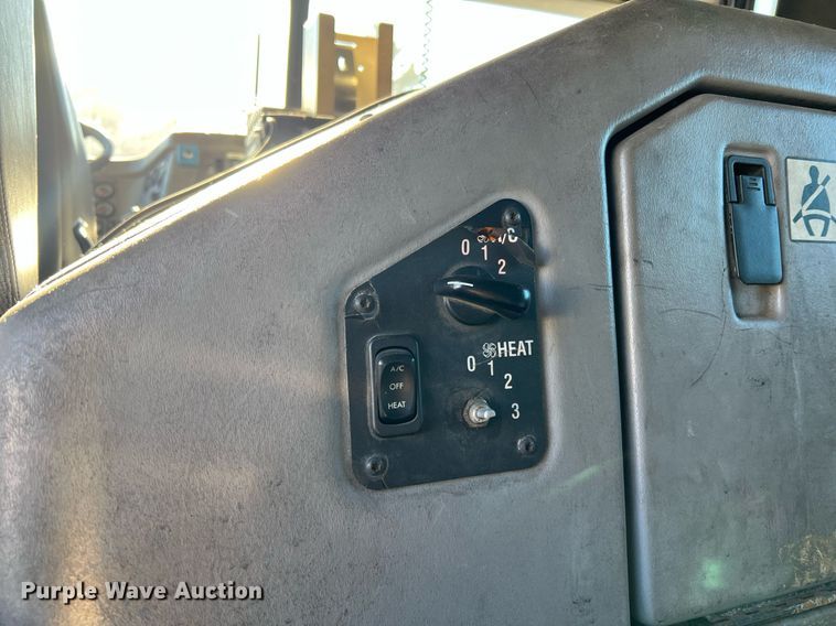 image for item NA9150 1999 American LaFrance Eagle  pumper fire truck