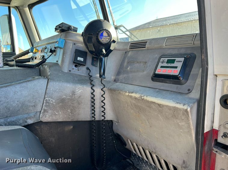 image for item NA9150 1999 American LaFrance Eagle  pumper fire truck