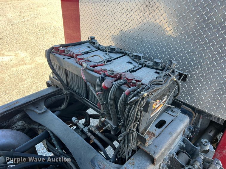 image for item NA9150 1999 American LaFrance Eagle  pumper fire truck