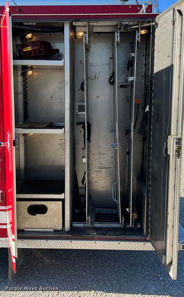 image for item NA9150 1999 American LaFrance Eagle  pumper fire truck