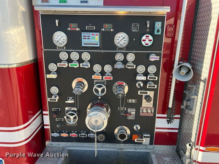 image for item NA9150 1999 American LaFrance Eagle  pumper fire truck