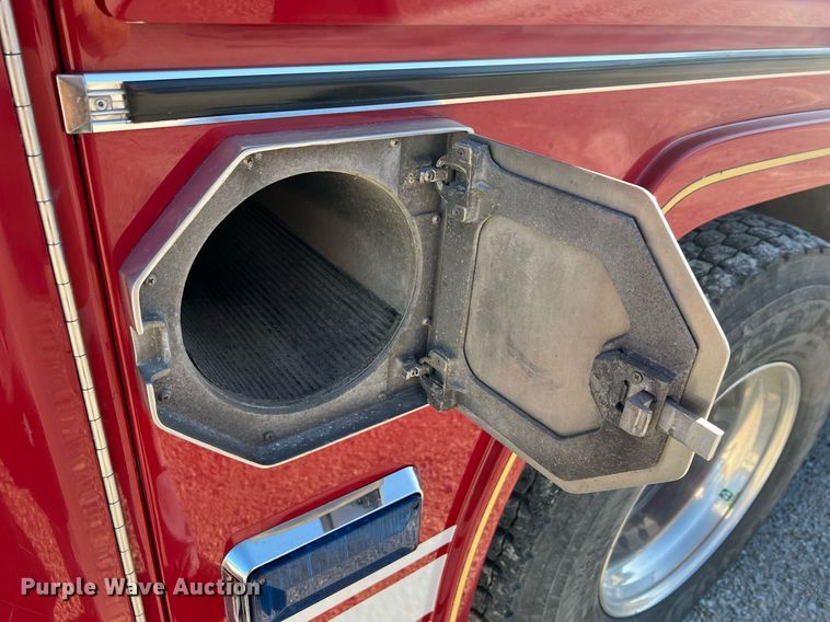 image for item NA9150 1999 American LaFrance Eagle  pumper fire truck