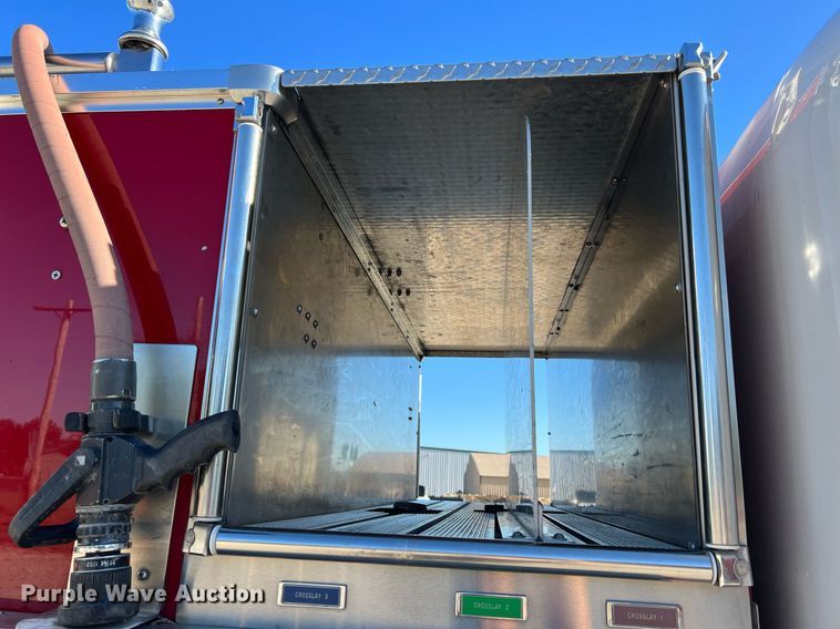 image for item NA9150 1999 American LaFrance Eagle  pumper fire truck