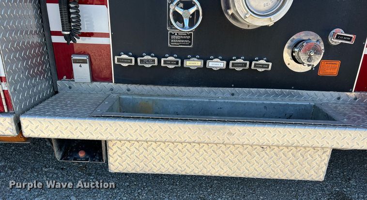 image for item NA9150 1999 American LaFrance Eagle  pumper fire truck