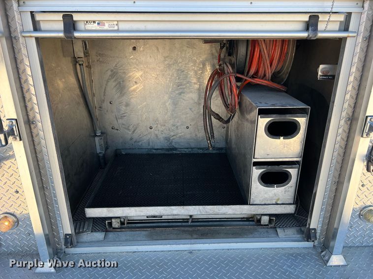 image for item NA9150 1999 American LaFrance Eagle  pumper fire truck