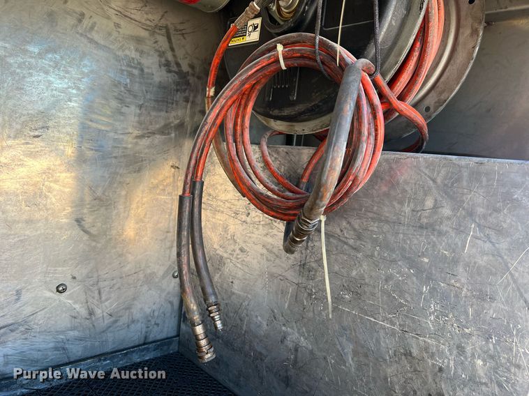 image for item NA9150 1999 American LaFrance Eagle  pumper fire truck