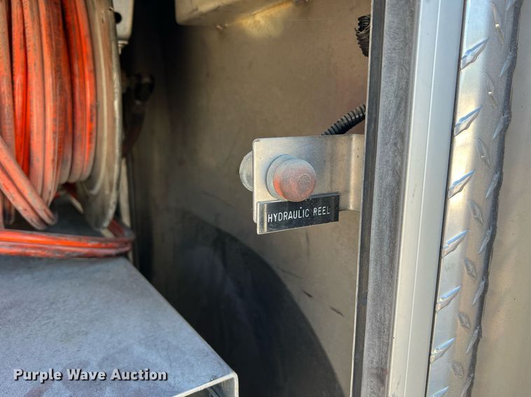 image for item NA9150 1999 American LaFrance Eagle  pumper fire truck