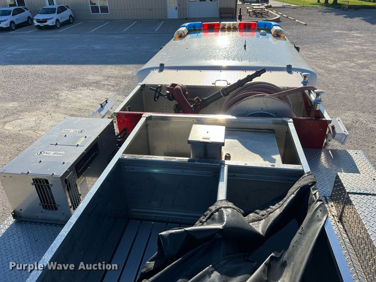 image for item NA9150 1999 American LaFrance Eagle  pumper fire truck