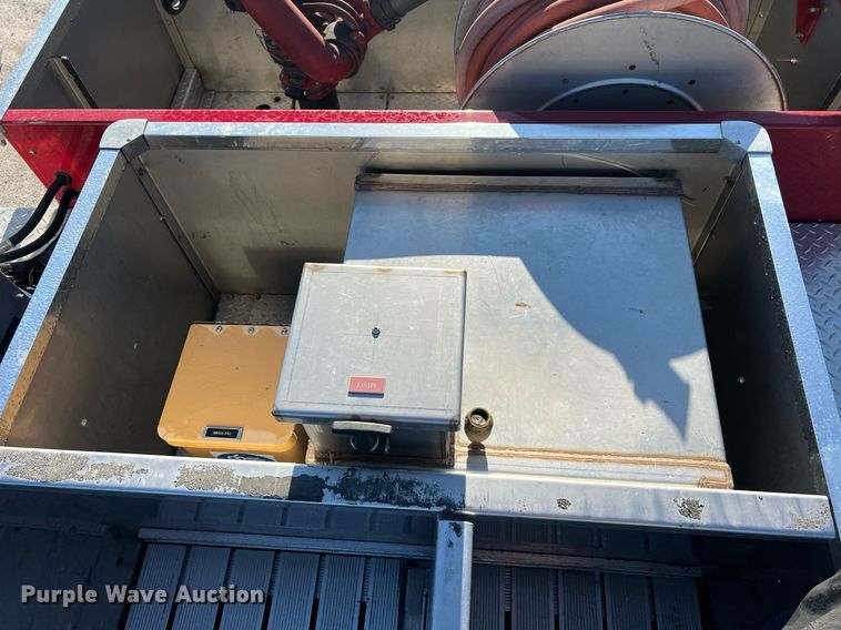 image for item NA9150 1999 American LaFrance Eagle  pumper fire truck