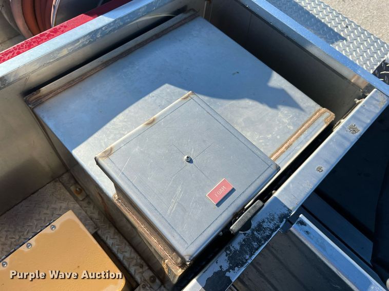 image for item NA9150 1999 American LaFrance Eagle  pumper fire truck