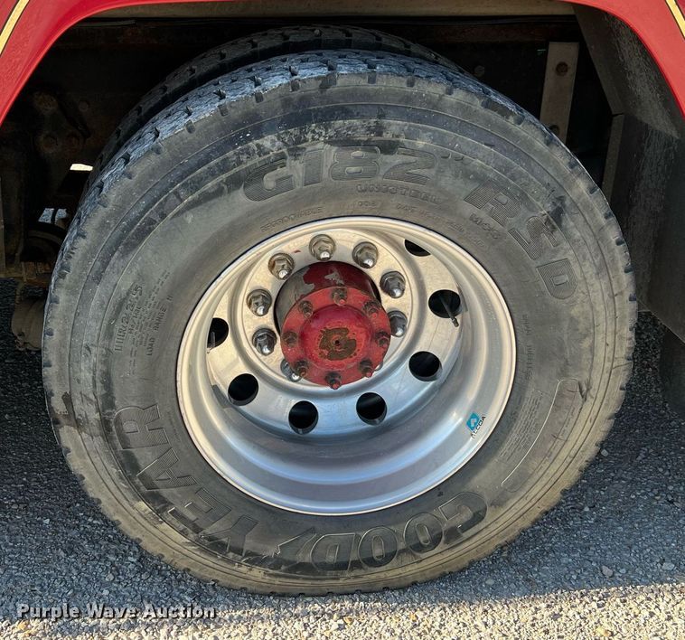 image for item NA9150 1999 American LaFrance Eagle  pumper fire truck