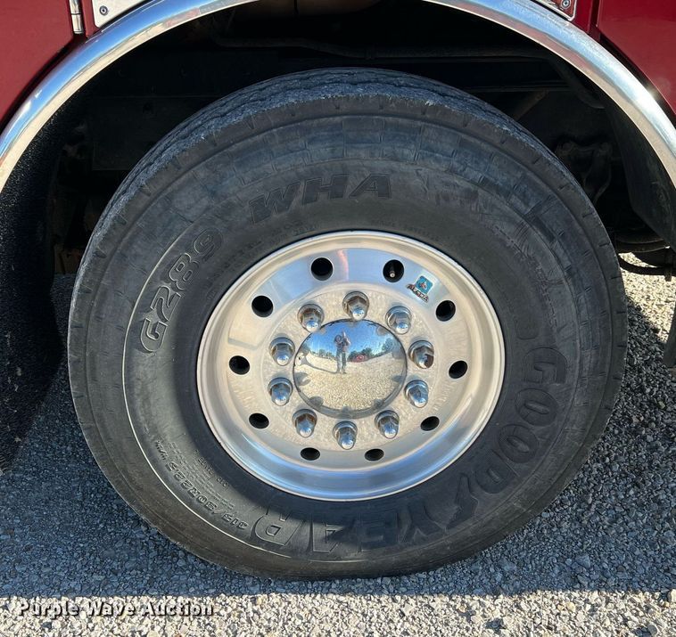 image for item NA9150 1999 American LaFrance Eagle  pumper fire truck