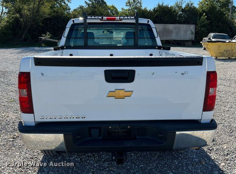 image for item NA9158 2013 Chevrolet Silverado 1500 Ext. Cab pickup truck