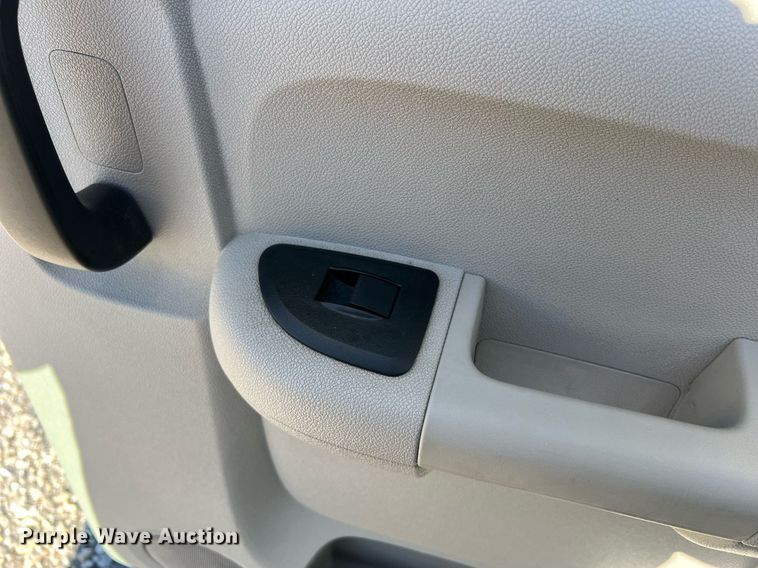 image for item NA9158 2013 Chevrolet Silverado 1500 Ext. Cab pickup truck